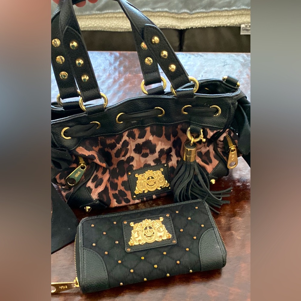 Cheetah print Juicy Couture purse and matching wallet